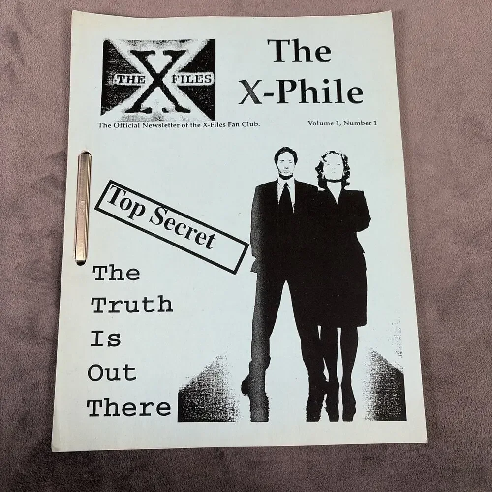 Vintage Topps X Files Comic Books Lot & other Memorabilia 35mm Film Cells Etc - Picture 10 of 16
